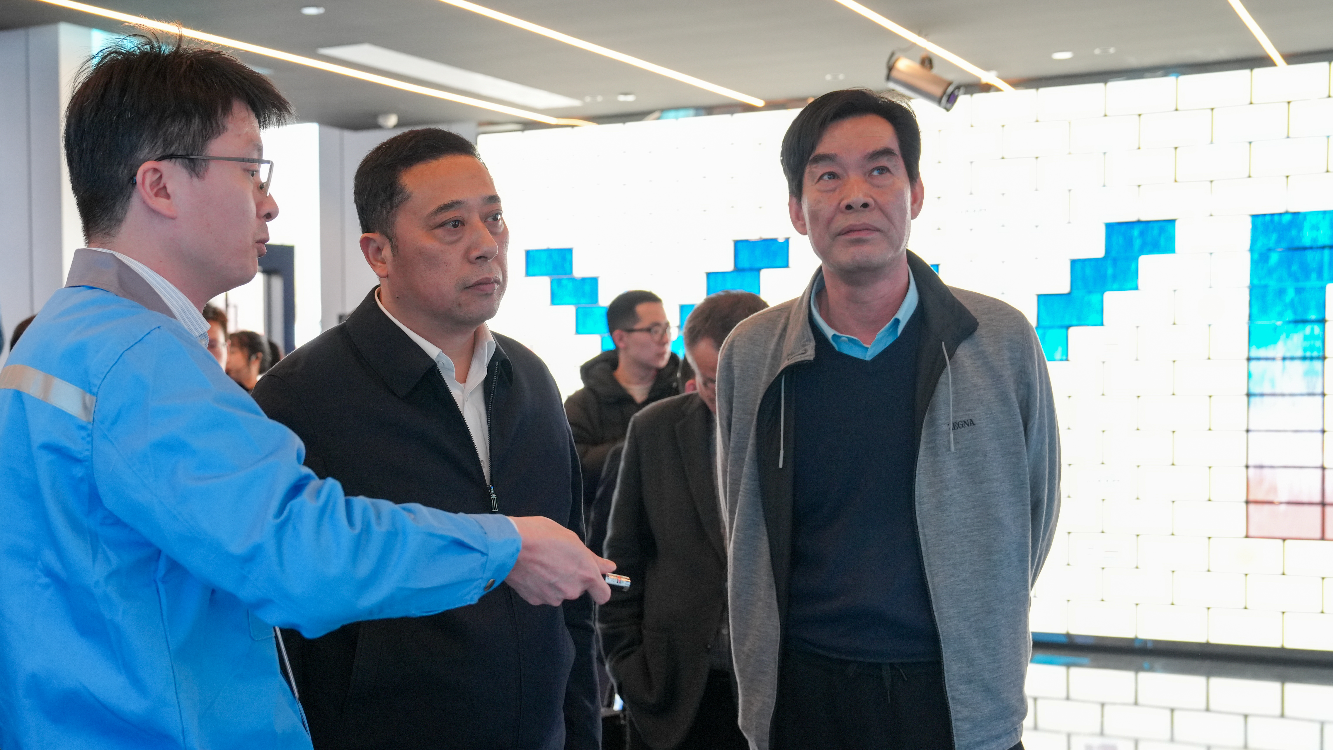 舟山市委副书记、市长徐仁标莅临我司指导调研_环球360