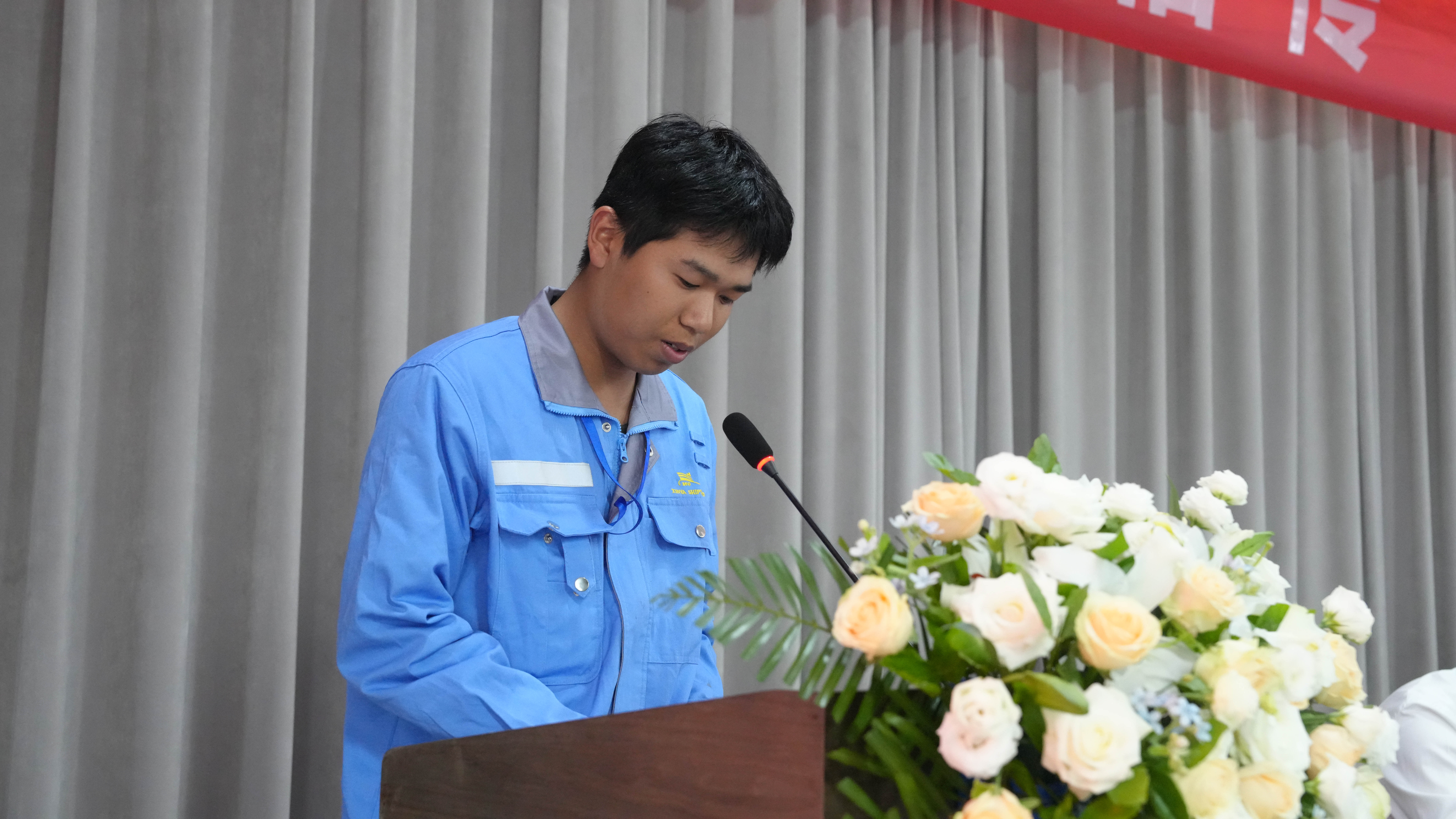 师徒鑫火相传 匠筑百年环球360——公司举行“师带徒”总结表扬大会_环球360